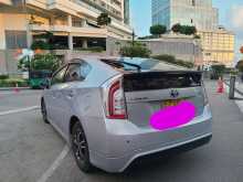 https://riyasewana.com/uploads/toyota-prius-191108504102.jpg