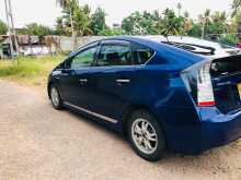 https://riyasewana.com/uploads/toyota-prius-197552822842.jpg