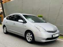 Toyota Prius 2 2010 Car