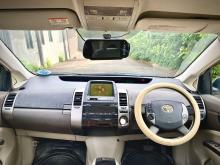 https://riyasewana.com/uploads/toyota-prius-2-1414511417643.jpg
