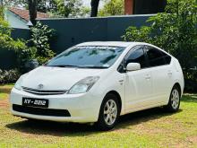Toyota Prius 2 2011 Car