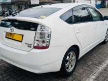 https://riyasewana.com/uploads/toyota-prius-20-2007-248484713004.jpg