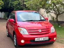 Toyota Ist 2003 Car
