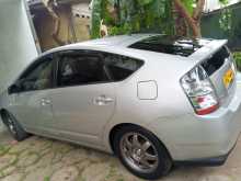https://riyasewana.com/uploads/toyota-prius-2008-1713580712584.jpg