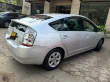 https://riyasewana.com/uploads/toyota-prius-2008-815254512622.jpg