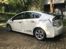 https://riyasewana.com/uploads/toyota-prius-2009-258223212912.jpg
