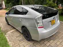 https://riyasewana.com/uploads/toyota-prius-2009-99272812243.jpg