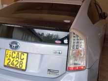 https://riyasewana.com/uploads/toyota-prius-2011-1215282112302.jpg
