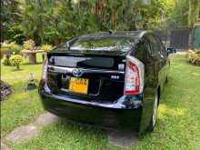 https://riyasewana.com/uploads/toyota-prius-2011-1620264612922.jpg