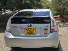 https://riyasewana.com/uploads/toyota-prius-2011-2110310612843.jpg