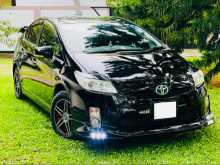https://riyasewana.com/uploads/toyota-prius-2011-2813012912222.jpg