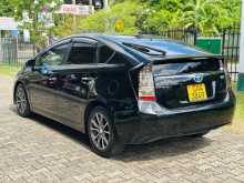 https://riyasewana.com/uploads/toyota-prius-2011-410521412163.jpg