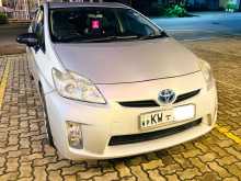 Toyota Prius 2011 Car