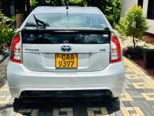 https://riyasewana.com/uploads/toyota-prius-2012-138570712573.jpg