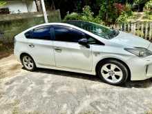 https://riyasewana.com/uploads/toyota-prius-2012-1515311112392.jpg