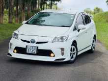 Toyota Prius S 2012 Car