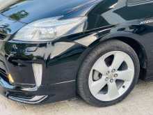 https://riyasewana.com/uploads/toyota-prius-2012-2012-30204612333.jpg