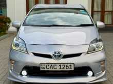 Toyota Prius 2012 Car