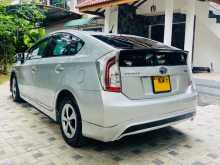 https://riyasewana.com/uploads/toyota-prius-2012-2419571512923.jpg