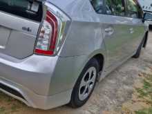 https://riyasewana.com/uploads/toyota-prius-2012-2718273112383.jpg