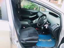 https://riyasewana.com/uploads/toyota-prius-2012-28111312423.jpg
