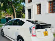https://riyasewana.com/uploads/toyota-prius-2012-2912060912722.jpg