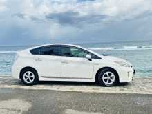 https://riyasewana.com/uploads/toyota-prius-2012-3013164812813.jpg