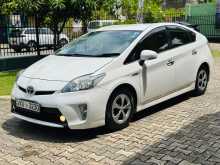 https://riyasewana.com/uploads/toyota-prius-2012-410561412392.jpg