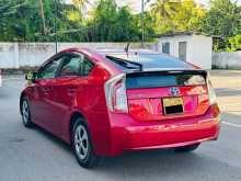 https://riyasewana.com/uploads/toyota-prius-2012-517351212262.jpg