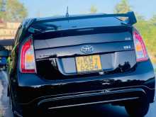 https://riyasewana.com/uploads/toyota-prius-2012-618095612244.jpg