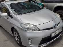 Toyota Prius S 2012 Car