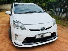 https://riyasewana.com/uploads/toyota-prius-2012170017186.jpg