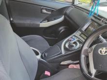 https://riyasewana.com/uploads/toyota-prius-2012512110024.jpg