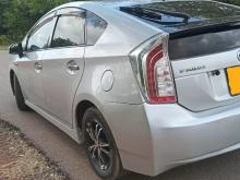 https://riyasewana.com/uploads/toyota-prius-2012512110132.jpg