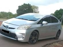 https://riyasewana.com/uploads/toyota-prius-2012512110571.jpg