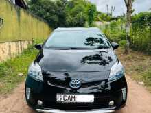 Toyota Prius S GRADE 2013 Car