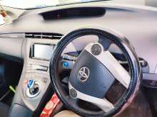 https://riyasewana.com/uploads/toyota-prius-2013-1813313712513.jpg