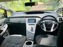 https://riyasewana.com/uploads/toyota-prius-2013-1821113312964.jpg