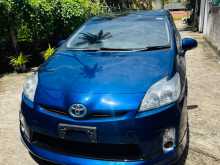 https://riyasewana.com/uploads/toyota-prius-2013-1823313012954.jpg