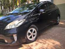 Toyota Prius 2013 Car