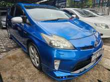 Toyota Prius S Touring 2013 Car