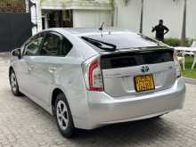 https://riyasewana.com/uploads/toyota-prius-2013-2013-1417455112623.jpg