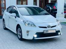 Toyota Prius S Limited 2013 Car