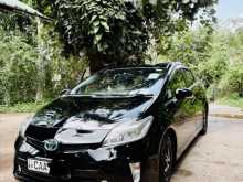 Toyota Prius 2013 Car