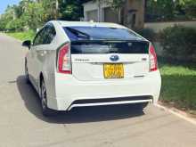 https://riyasewana.com/uploads/toyota-prius-2013-2115034912293.jpg