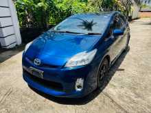 Toyota Prius 2013 Car