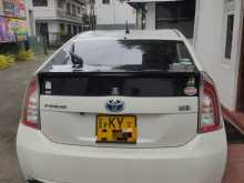 https://riyasewana.com/uploads/toyota-prius-2013-3022120412074.jpg
