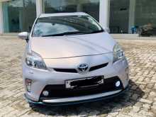 https://riyasewana.com/uploads/toyota-prius-2013-321161512262.jpg
