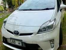 Toyota Prius 2013 Car