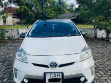 Toyota Prius 2013 Car